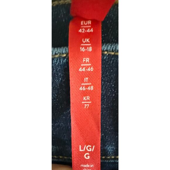 Women's Spanx® Flare Midnight Shade Jeans Large NWT 20327R Dark Wash Tall - Picture 2 of 7